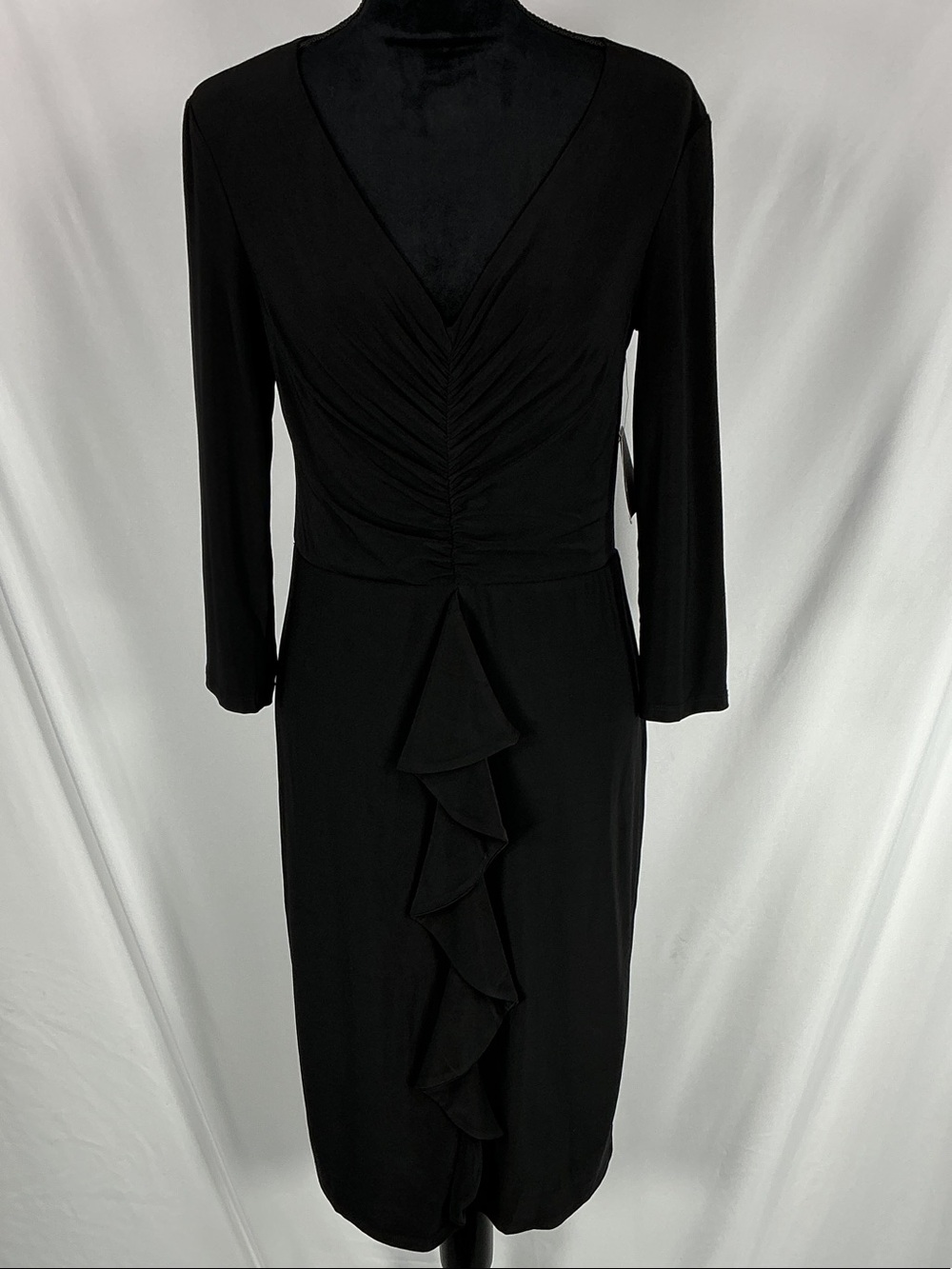 Jessica Howard NWT Black V-Neck Ruched Ruffle Front Knee-Length Long Sleeve